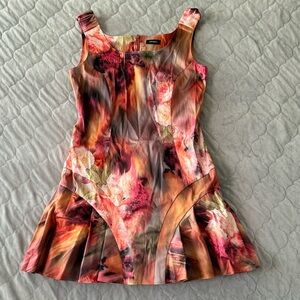 Max & Co. WOMEN’S DRESS FLOWERS ORANGE OCHRE  SZ 12 Fit made in‎ Italy